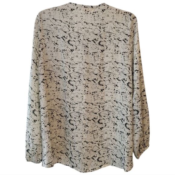 Eight Sixty Snakeskin Print Blouse - Picture 2 of 8